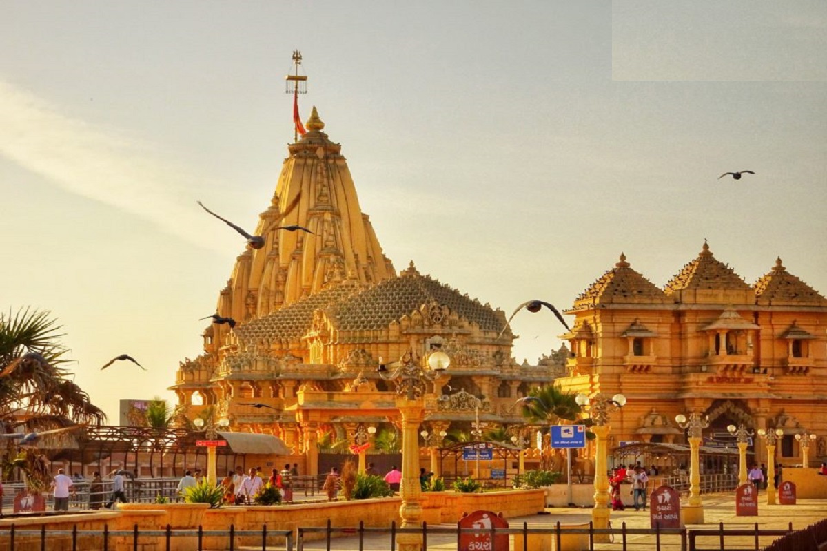 Diu to Somnath taxi service